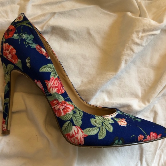 PENNY LOVES KENNY Floral Pumps (US 8M [fits like 8.5?]) - Picture 8 of 14